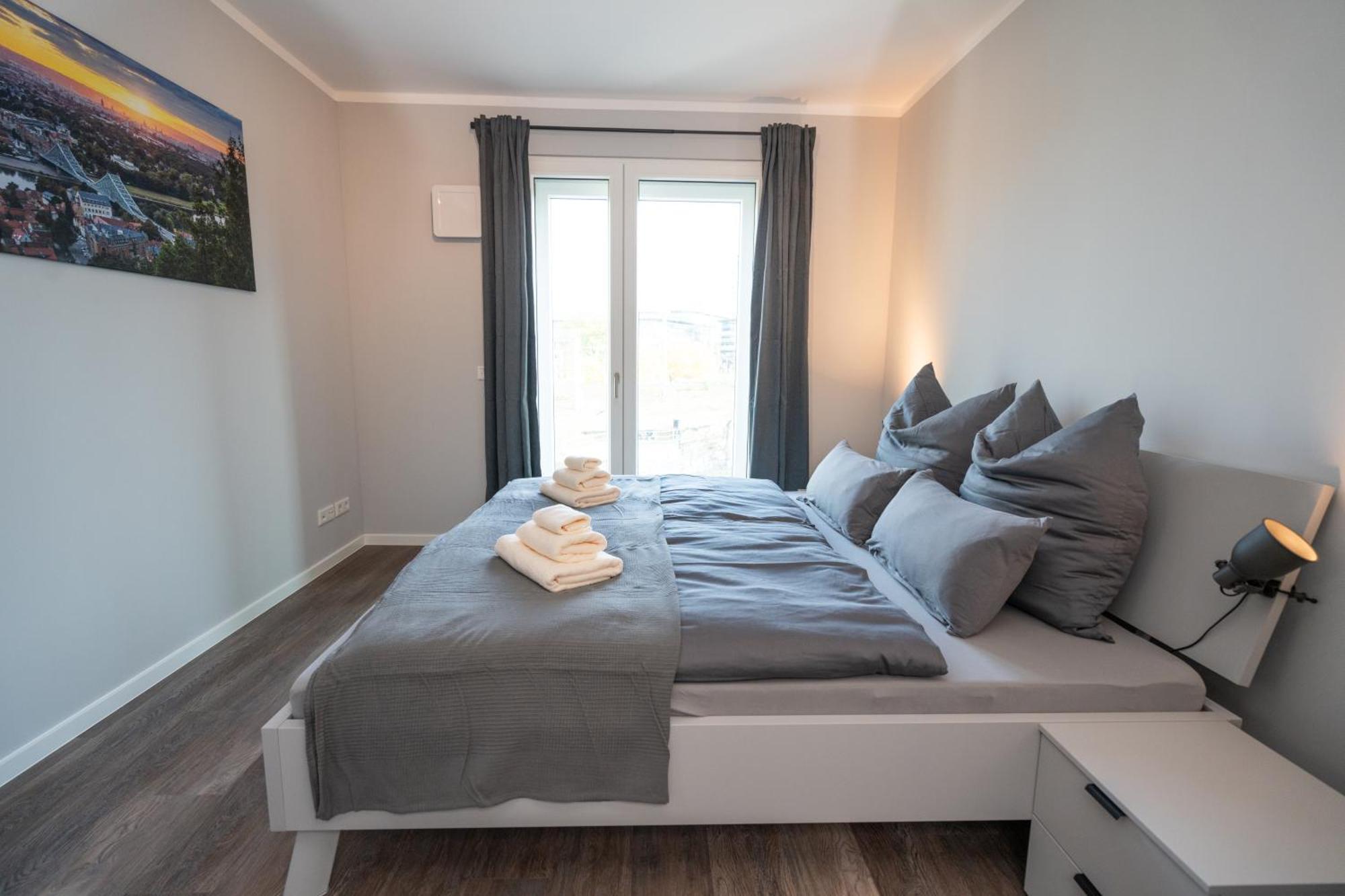 Cozy City Dream Apartment Mit Terrasse Und Parkplatz - 90M² 德累斯顿 外观 照片
