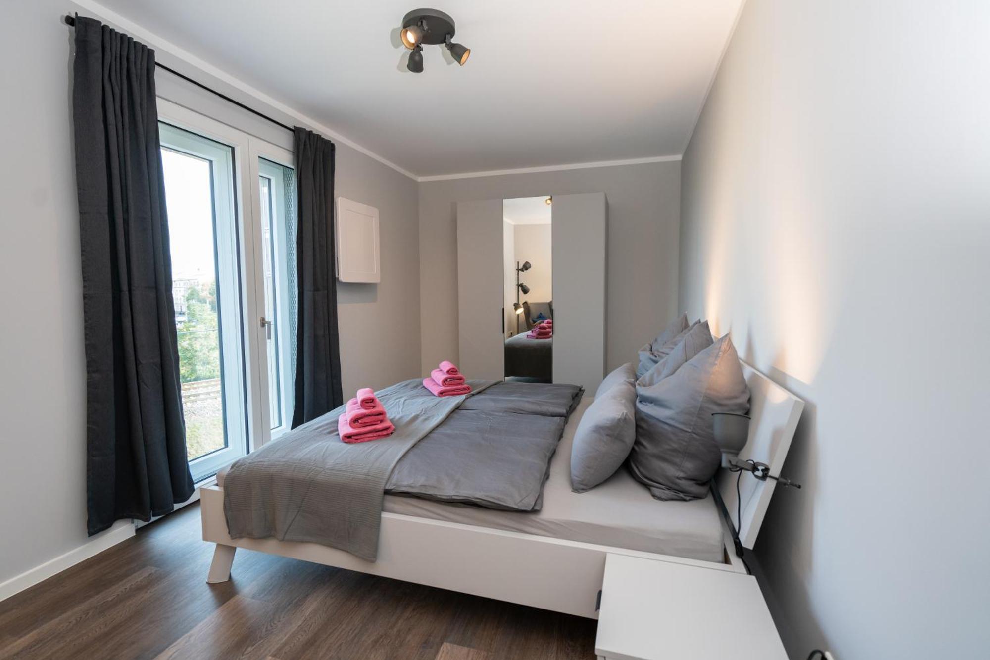 Cozy City Dream Apartment Mit Terrasse Und Parkplatz - 90M² 德累斯顿 外观 照片