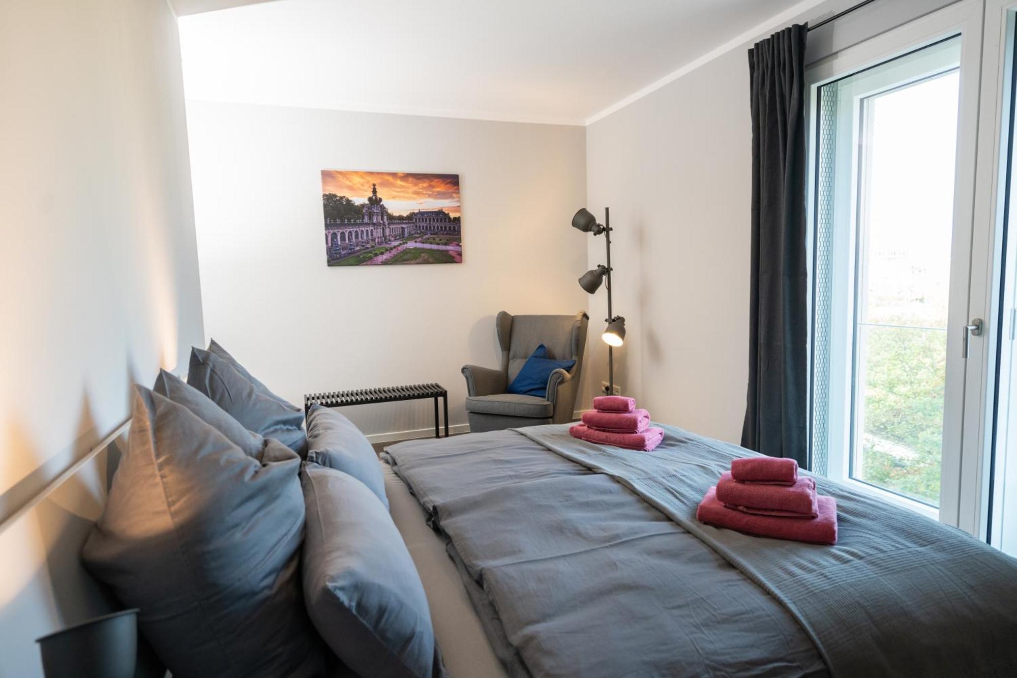 Cozy City Dream Apartment Mit Terrasse Und Parkplatz - 90M² 德累斯顿 外观 照片