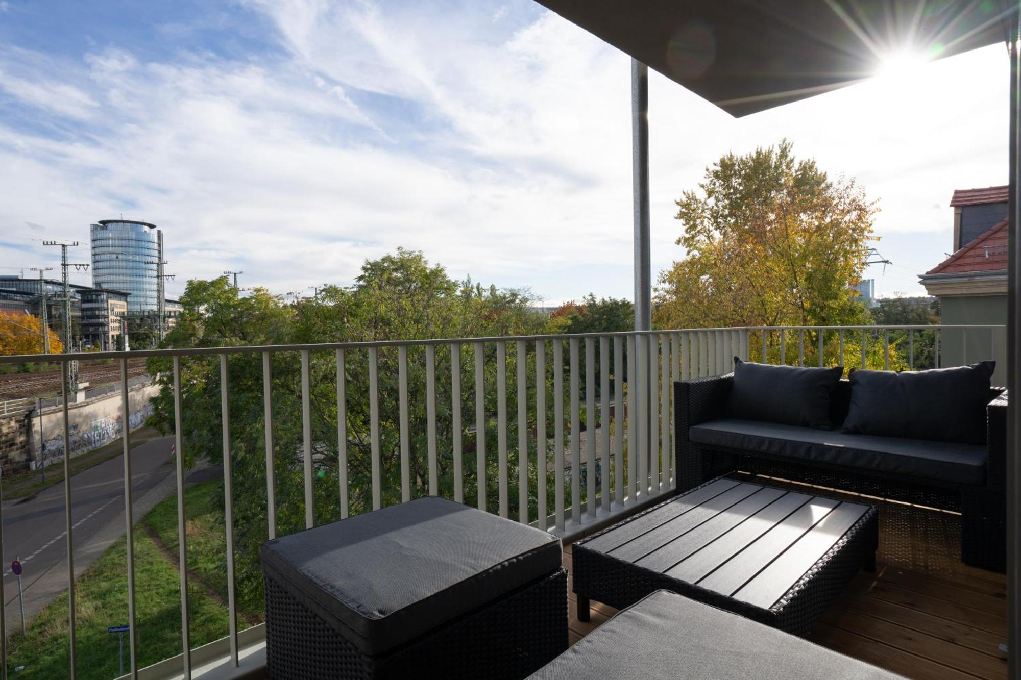 Cozy City Dream Apartment Mit Terrasse Und Parkplatz - 90M² 德累斯顿 外观 照片